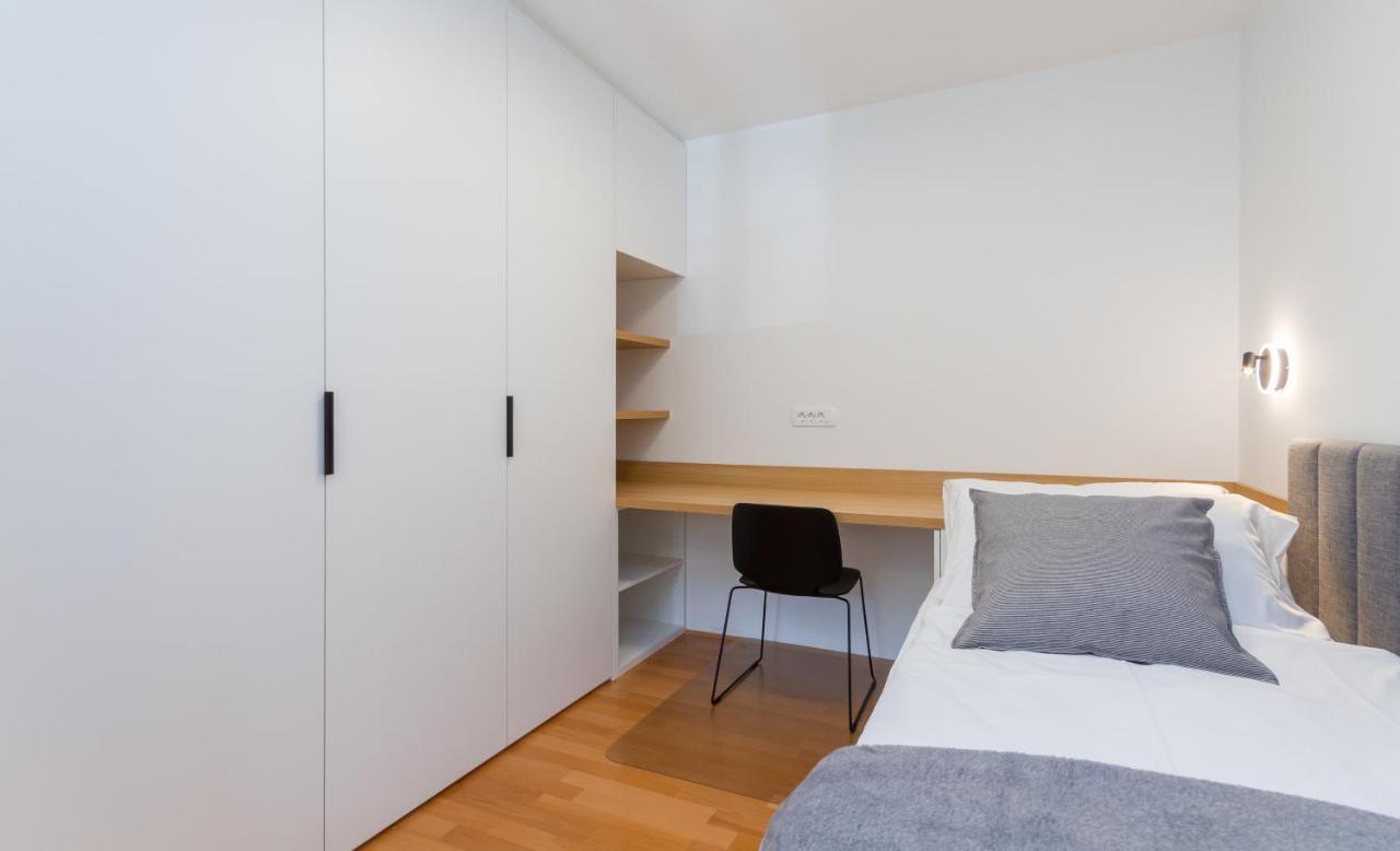 Premium Marina Apartments With Sea View By Locap Group Portorož Extérieur photo