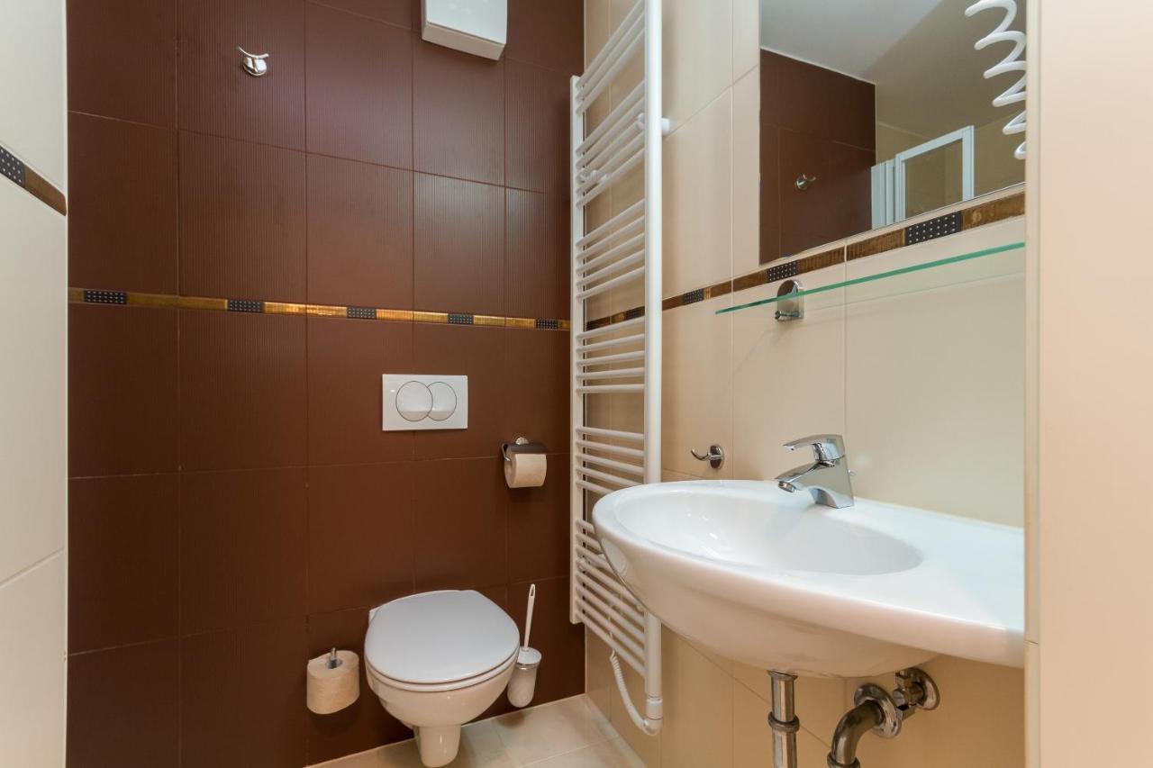 Premium Marina Apartments With Sea View By Locap Group Portorož Extérieur photo