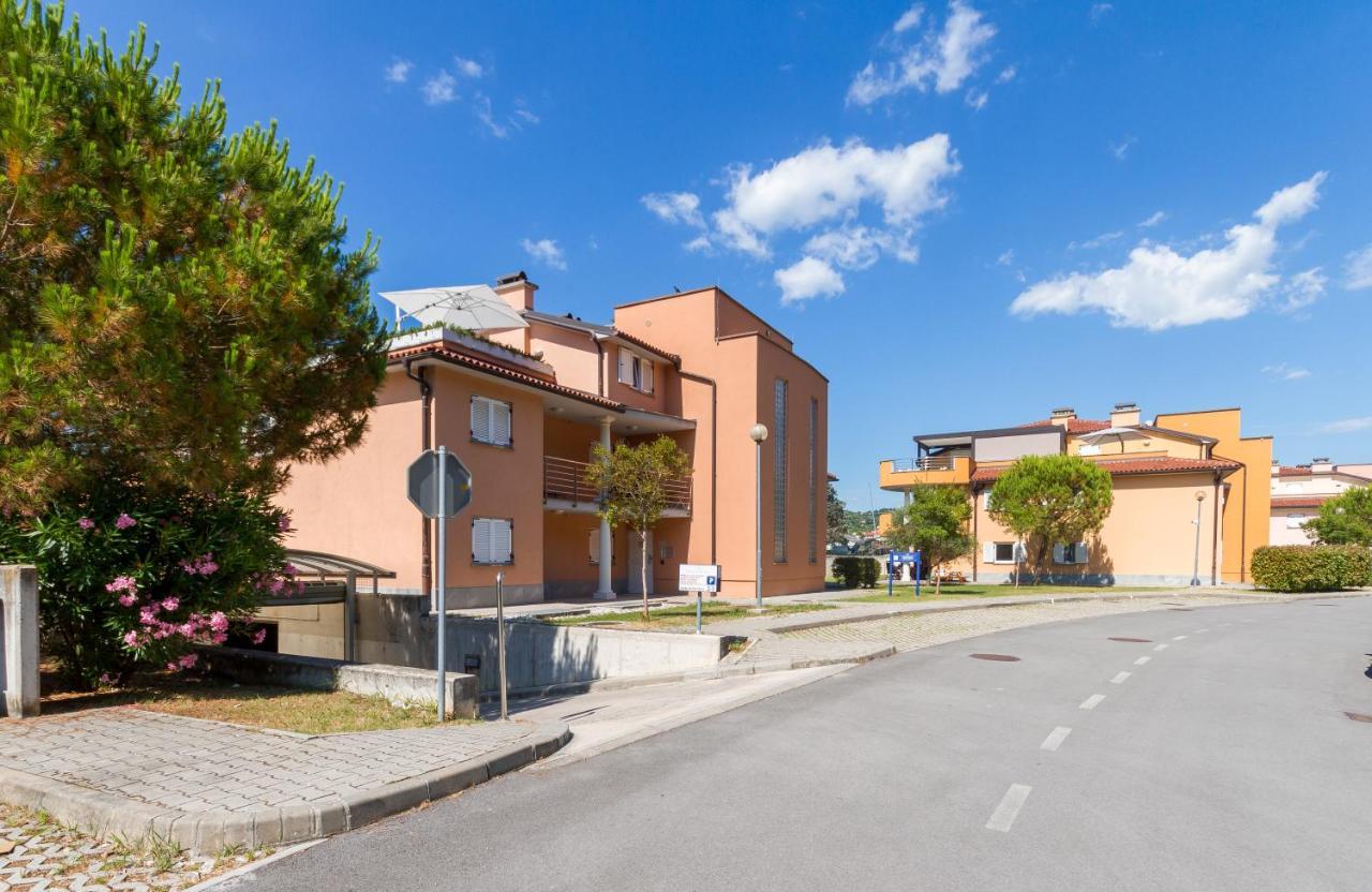 Premium Marina Apartments With Sea View By Locap Group Portorož Extérieur photo